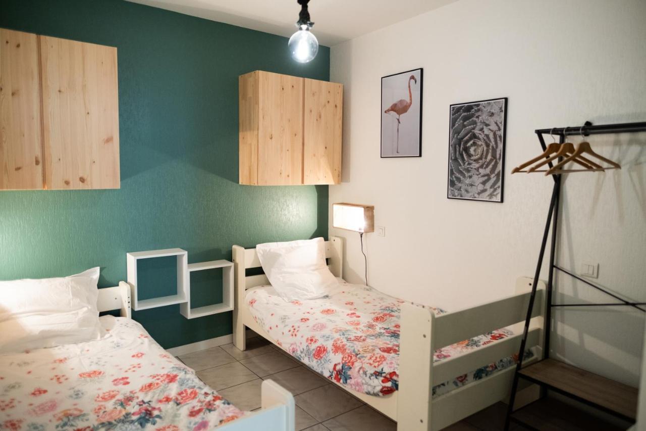 Colorpop - Netflix Wifi Tout Equipe - Appart Pezenas Centre Εξωτερικό φωτογραφία